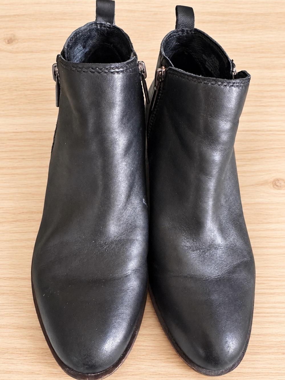 Lucky Brand Basel Black Leather Ankle Boots - Classic Chelsea Style Size 7